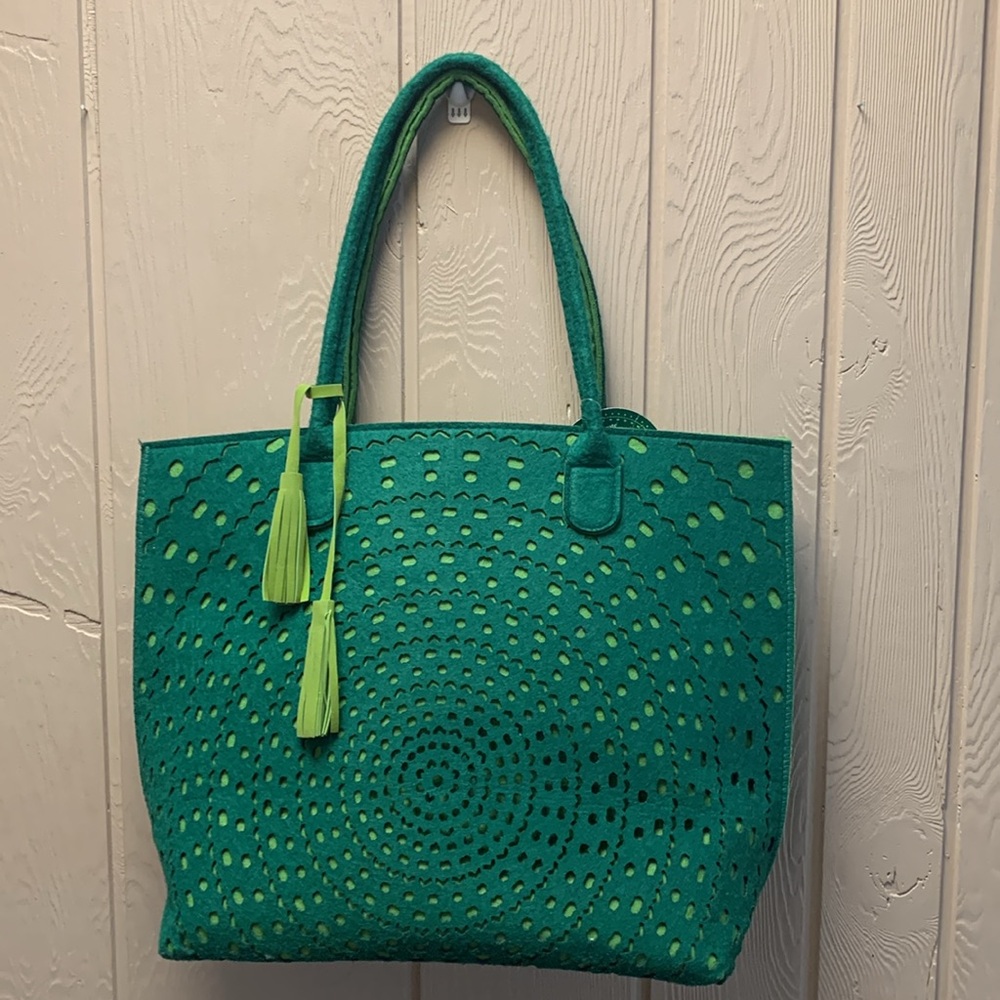 Punctuate Green Felt Tote